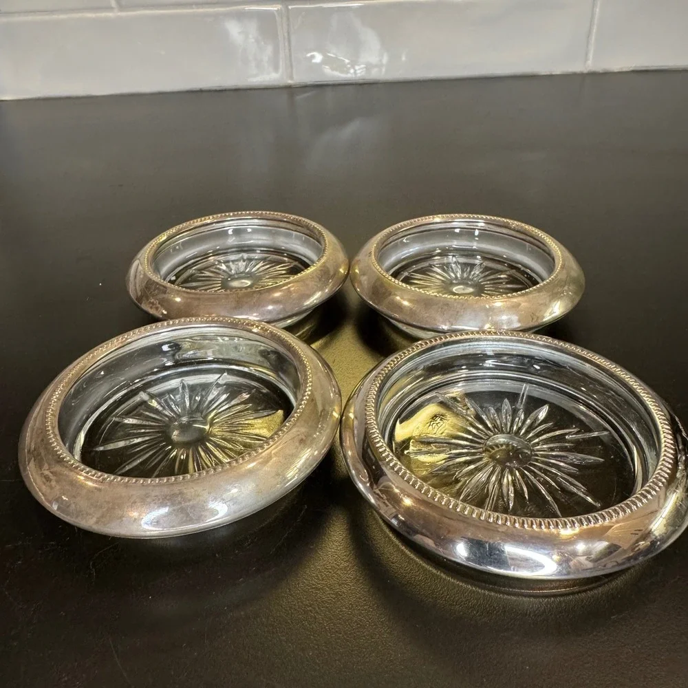 Frank M Whiting Coasters Set of 4 Silver Beaded Rim Starburst Glass Vintage 4in